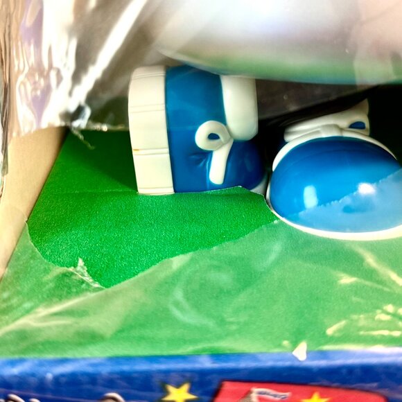 HERSHEY'S KISSES FOOTBALL DISPENSER Collectible Football Themed Candy Dispenser - Picture 2 of 10